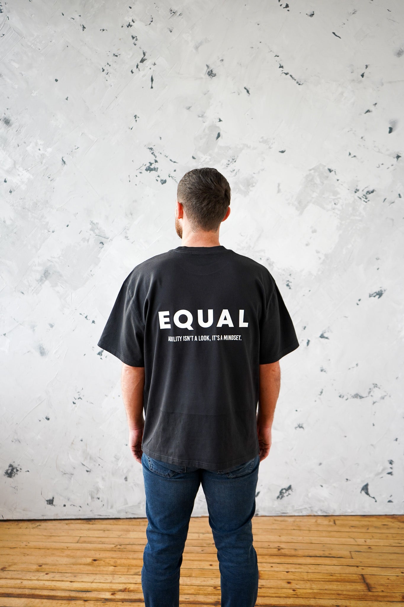 Equal Core Box Fit Black